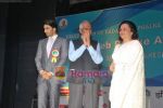 Ranveer Singh at Dadasaheb Phalke Awards in Bhaidas Hall on 3rd May 2011 (3).JPG